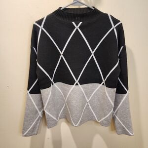 B by belldini Black and Gray Geometric Sweater size M